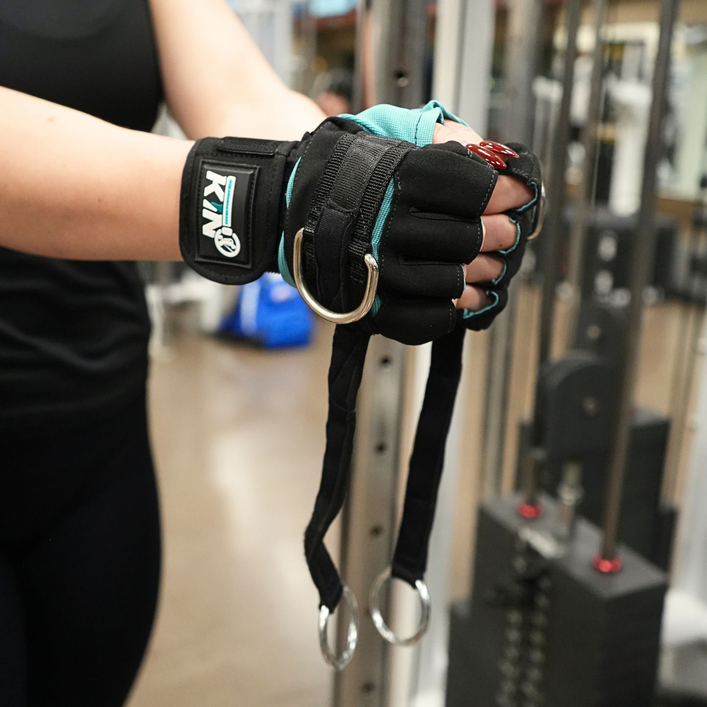 KIN Isolation Harness™ Bypass Grip Fatigue -Unlock FULL muscle recruitment