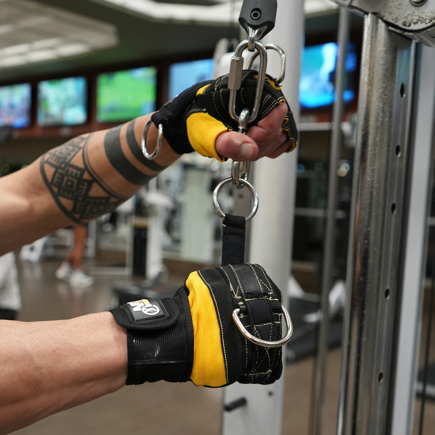 KIN Isolation Harness™ Bypass Grip Fatigue -Unlock FULL muscle recruitment